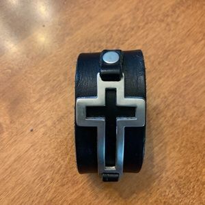 Leather cuff bracelet